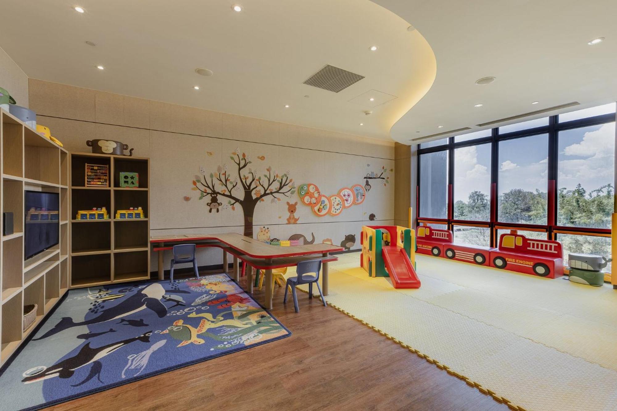 Hotel Crowne Plaza Tainan By Ihg Zewnętrze zdjęcie Children's Hospital